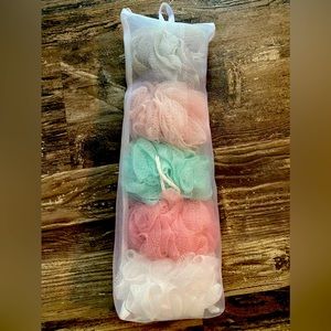 New in Bag Bath Pouf Set